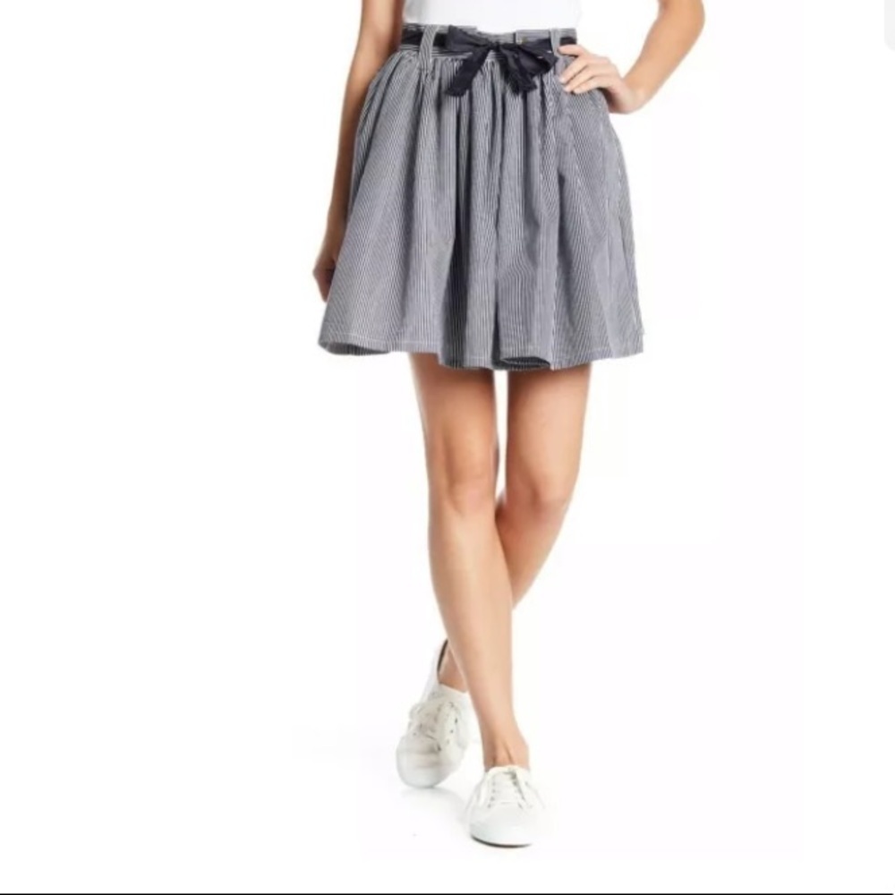 Free Generation Pleated Striped Belted Mini Skirt